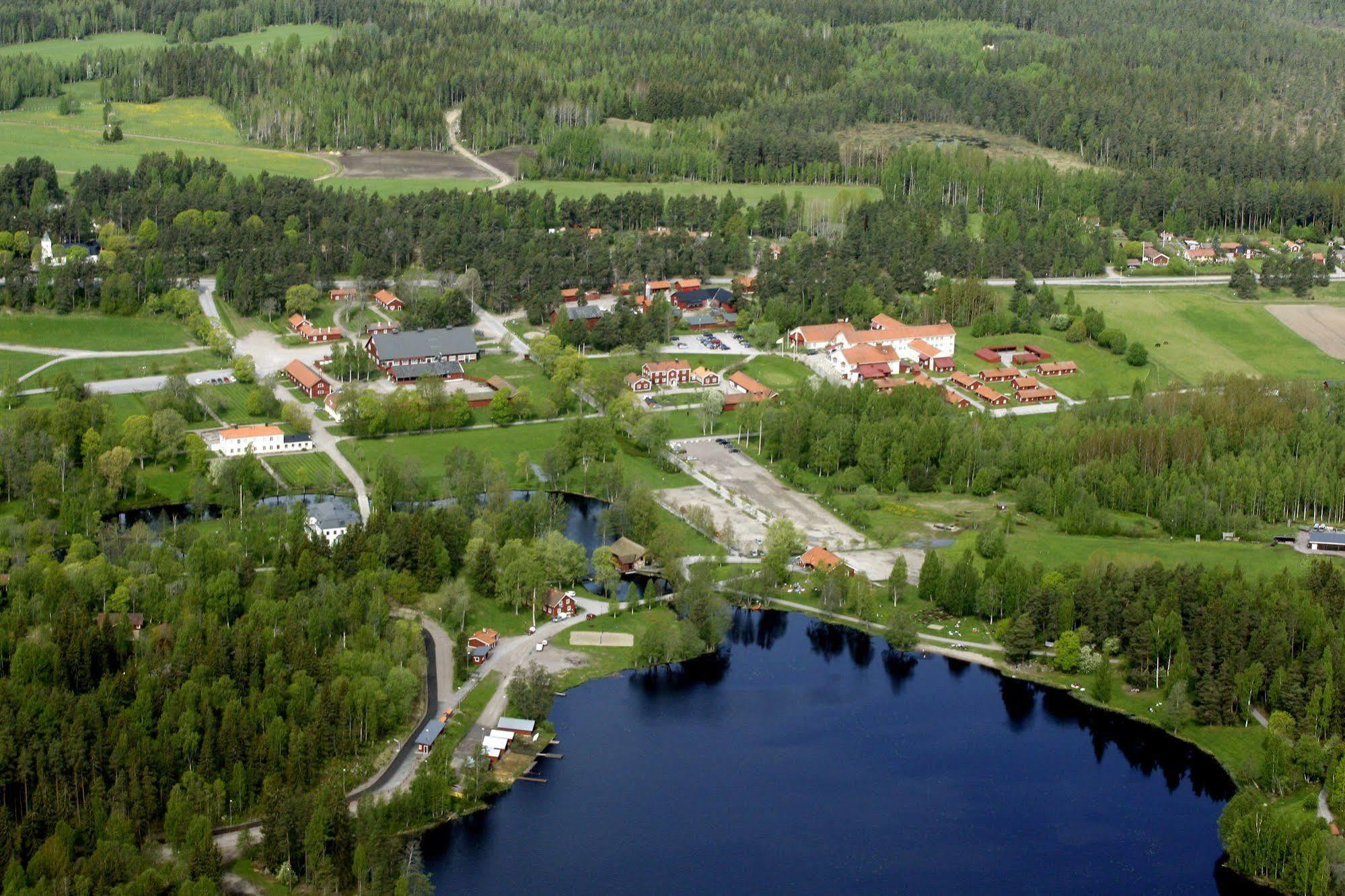 Hogbo Brukshotell Sandviken Exteriér fotografie